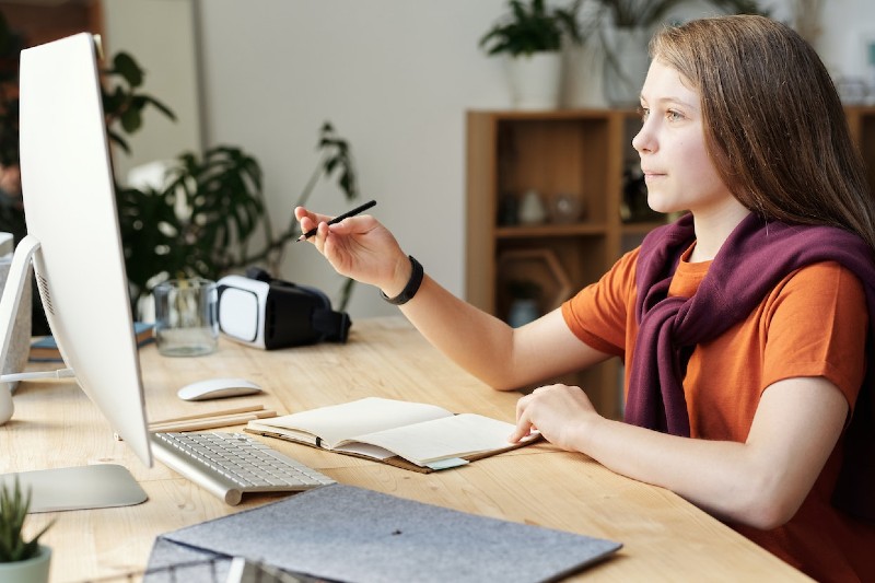 Qual o melhor aplicativo para estudar em concurso público? Confira